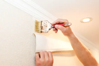 Pose de papier peint au Gault-Soigny — revêtements muraux et toiles de verre